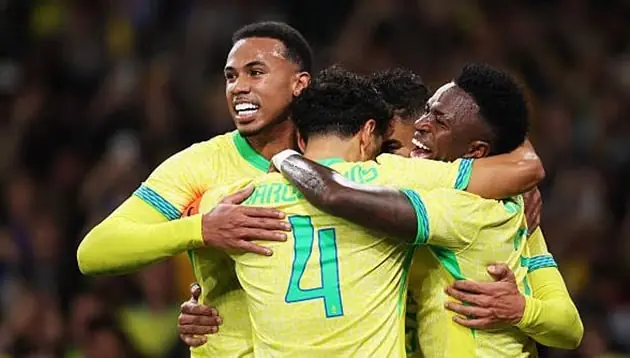 Brazil thắng Senegal trong trận giao hữu quốc tế